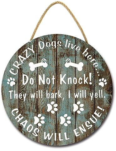 Geroclonup Welcome Sign for Front Door Outside Funny Porch Signs Outdoor Crazy Dogs Live Here Do Not Knock Sign Farmhouse Wall Pediments Art Decor Dog Lovers Gift 30x30cm