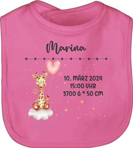 Baby Lätzchen - Geburtsgeschenk Giraffe Datum Uhrzeit Gewicht Größe I Geschenk zur Geburt personalisiert - Unisize - Pink - neugeboren giraffen neugeborene geschenke geburtsdaten