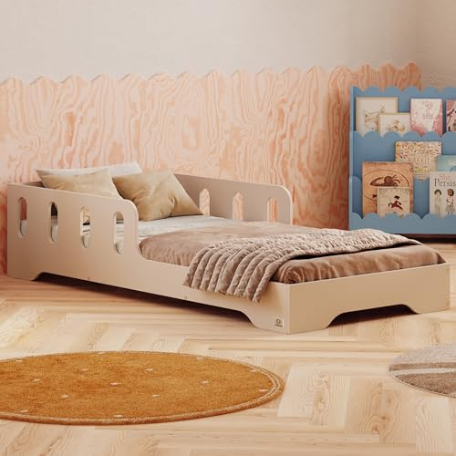 smartwood Kinderbett 120x200 cm mit Rausfallschutz, Holz, Kaschmir, TILA 6 | Montessori Bodenbett, Lattenrost bis 300 kg, FSC-Zertifikat, abgerundete Kanten, Einfache Montage, ab 3 Jahren, 123x203x40 cm