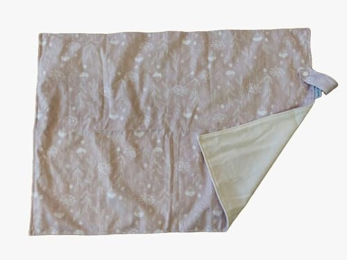 avo+cado waschbare Wickelauflage für Unterwegs - 70x50cm - Kompakte Wickelunterlage für Babys - Ideal als Wickeltischauflage, Bettunterlage oder Wickelmatte (Wildpflanzen)