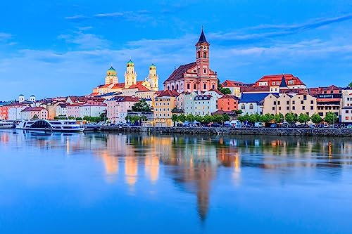 Acryl-Bild 140 x 90 cm: Passau, Deutschland. Panorama der Dreiflüssestadt vor der Donau. (180277916)