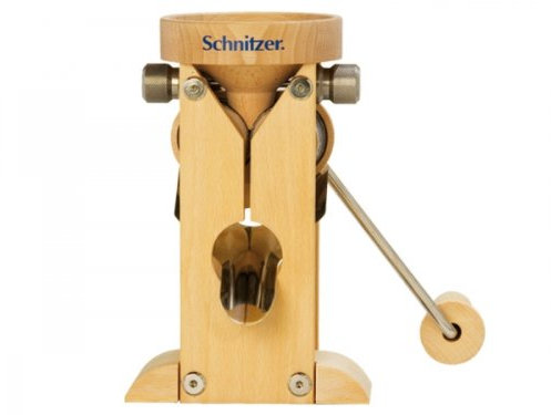 Schnitzer Getreideflocker Campo mit Steinwalzen