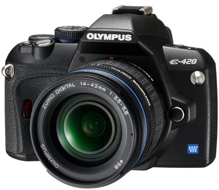 Olympus E-420 DSLR Camera With 14-42mm lens