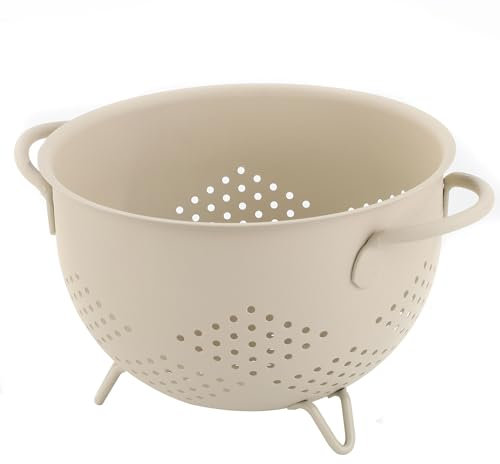 beifeier Scolapasta in Metallo con Manico, Grande Colino da 5 Litri, Cestello di Colapasta da Cucina con Base a Tre Gambe per Pasta, Frutta, Bacche e Verdure (Giallo Sabbia Opaco)
