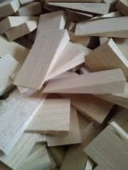 40 Hartholzkeile 80x40x15mm