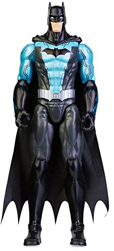 DC Comics Batman | Batman-Figur in Skala 30 cm mit Rüstung Tech Hellblau und Originaldekorationen, Umhang und 11 Gelenkpunkten - Spielzeug für Kinder und Mädchen ab 3 Jahren