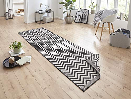 NORTHRUGS In- und Outdoor Teppich Palma 80x250cm - Wendeteppich Wetterfest Modernes Design Zick-Zack Muster Läufer für Balkon Terrasse Garten Wintergarten Wohnzimmerteppich Wasserfest in Schwarz Creme