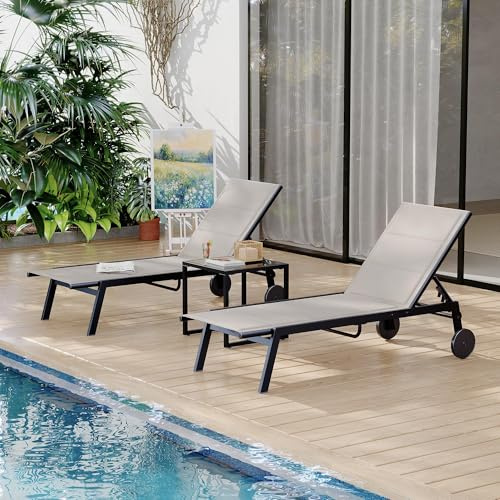 GarveeHome Set di 3 sedie da terrazza con 2 lettini in tessuto textilene e 1 tavolino, poltrona lounge imbottita con schienale regolabile, sdraio con ruote, per piscina, terrazza