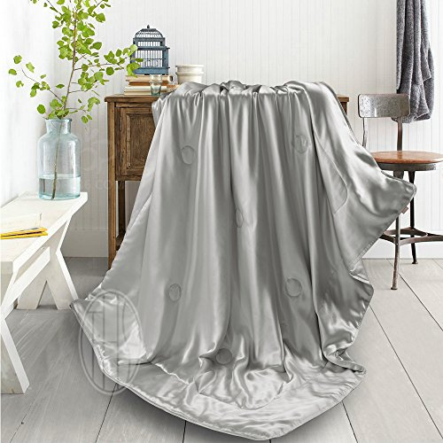 THXSILK Seide Kuscheldecke Grau Sofa Decken, Innen und außen 100% Seide Decke als Sofadecke Couchdecke Wohndecke Weiche & Warme Sofaüberwurf Seidendecke Wohndecken Kuscheldecken 135x180 cm