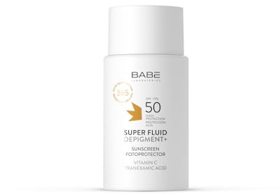 LABORATORIOS BABÉ Super Fluid Depigment+ fotoprotector SPF 50 | Solkräm mot fläckar | Vattentät | Alla hudtyper | Mot solskador och fotoåldrande | jämnar ut tonen | 50 ml