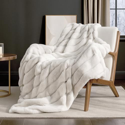 Cozy Bliss Luxury Super Soft Striped Faux Fur Throw Blanket for Couch, 50x60 Beige, Warm Milky Plush Blanket for Sofa Bed Living Room Bedroom (Stripe-Beige)