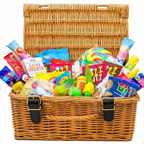 GIANT BRADLEY'S SWEET SHOP