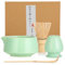 Matcha Kit – Té Matcha Kit de 4 Piezas para la Ceremonia del Té: Cuenco de Cerámica con Pico Vertedor, Batidor de Bambú con Soporte, Cuchara para Matcha – Clásico Regalo Verde para la Ceremonia del Té