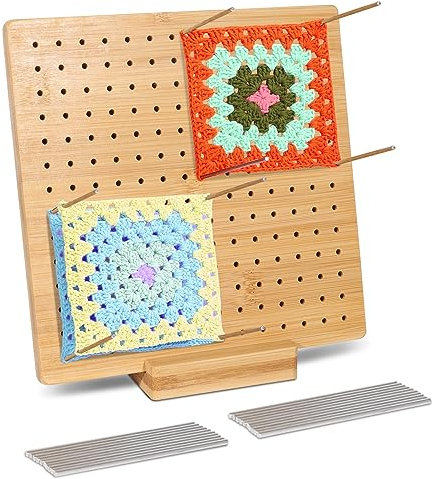 UYTAG Granny Square Spanner,20cm Blockierbrett Häkeln,Bambus Handcrafted Blocking Board Häkeln und 20 Edelstahl Stabstiften, Tolles Tool um Kleine Strick oder Häkel Teile zu Spannen
