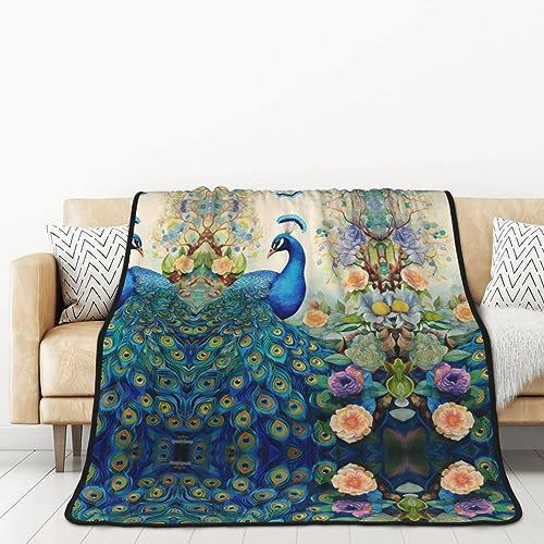 Blauer Pfau im Zauberwald, doppelseitige Flanelldecke für Autobetten und Nickerchen für Erwachsene, eine warme und gemütliche Decke (152,4 x 203,2 cm)