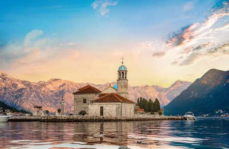 adrium Acryl-Bild 80 x 50 cm: Kirche Unserer Lieben Frau in Perast (131781501)