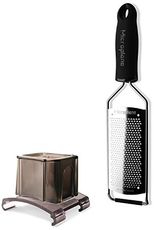 Microplane Reiben Gourmet Serie 45000 - Set Küchenreibe fein/Gewürze + Fingerschutz - Soft Touch Griff schwarz - 45004+
