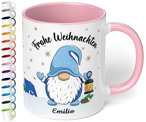 True Statements Weihnachtstasse mit Namen personalisiert „Frohe Weihnachten Wunschname“ - 330ml Keramik Kaffeebecher mit Wichtel-Motiv und Spruch – Geschenk zu Weihnachten (Rosa)