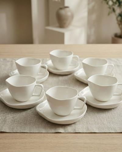 BAVARY Espressotassen mit Untertassen – 12-teiliges 6-Personen Porzellan-Set – 120 ml – modern wellenförmiges Design – kantiger Henkel – Mokkatassen/Demitasse – Türkischer Kaffee – spülmaschinenfest