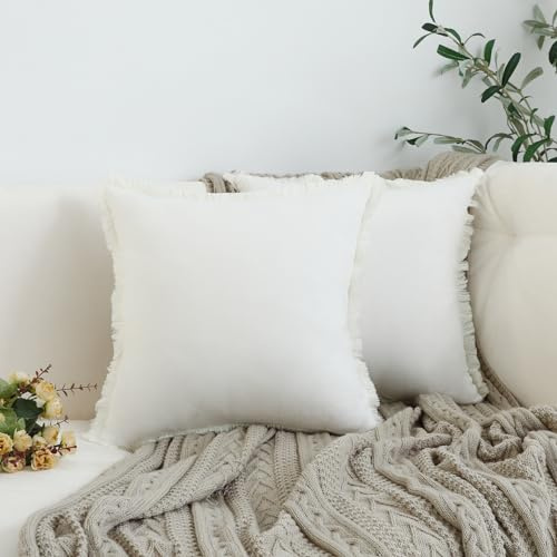 LIGICKY Set of 2 Weiß Fransen Kissenbezug mit Quasten Baumwolle Boho Bauernhaus Zierkissenbezüge Weiche Quadratische Kissenbezüge Deko Sofakissen für Wohnzimmer Couch Schlafzimmer Auto, 50 x 50 cm