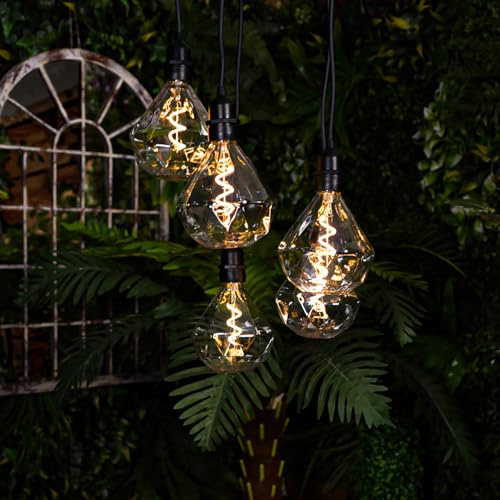 Battery Powered Diamond Bulb 5 Drop Pendant Light with White LED’s – 14 Lumen Weatherproof Indoor Outdoor Home Garden Hanging Staggered Height Lighting for Patio, Decking, Balcony, Yard, Pergola, Tent