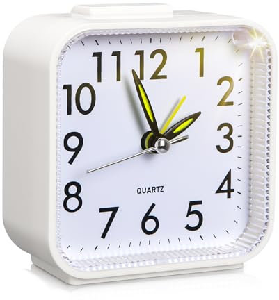 Birshe Analoger Wecker Leise Ohne Ticken Lauter Alarm Geräuschlos Tragbarer Wecker Mini Wecker Batteriebetrieben Wecker Wecker Analog Ohne Ticken Wecker mit Snoozefunktion Nachtlicht (White)