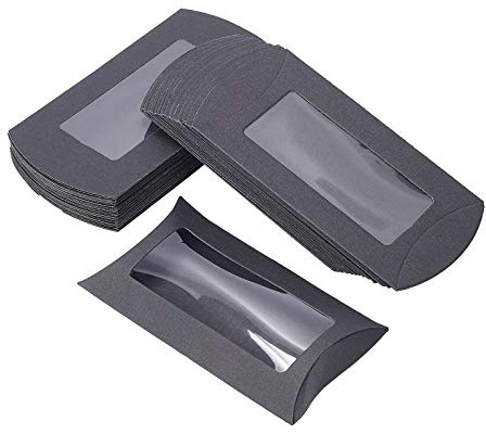 BENECREAT 30PCS Cajas de Papel Kraft Negro en Forma de Almohada 10.5x7x2cm con Ventana Transparente Caja de Embalaje de Dulces, Caja de Regalo, Cumpleaños