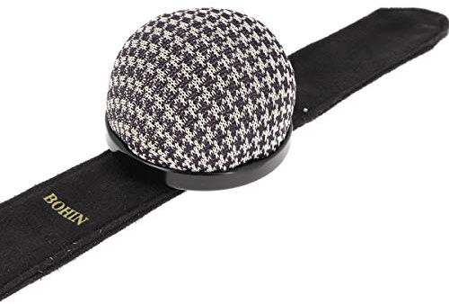Nadelkissen mit flexiblem Armband von Bohin Farbe Hahnentrittmuster