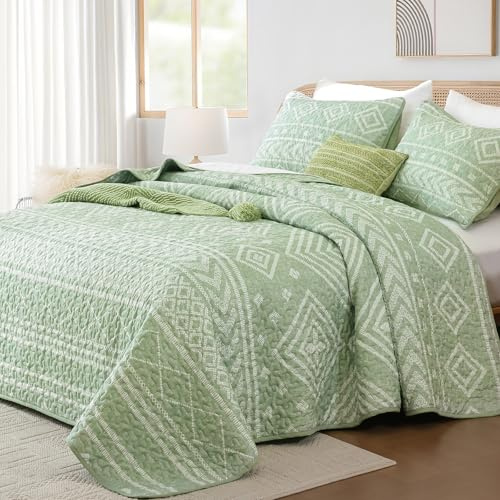 Yiran Sage Green Boho Quilt Set King Size, Summer Stripe Bedspreads Bedding Set, Aztec Bohemian Lightweight Coverlet Set with 2 Shams for Bed 106x90 Inch