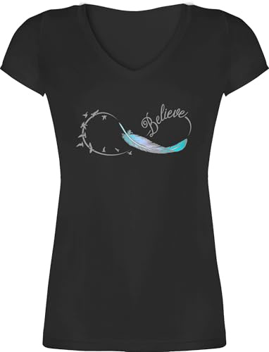 Shirtracer - T-Shirt Damen V Ausschnitt - Hipster - Believe Feder Schwalben Unendlichkeitszeichen Bunt
