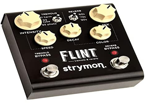 Efecto de pedal de trémolo y reverberación.