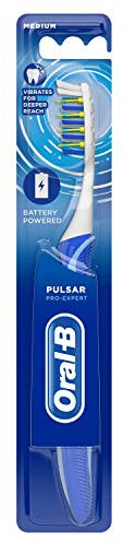 Oral-B Pro-Expert Pulsar 35 Medium Manual Toothbrush