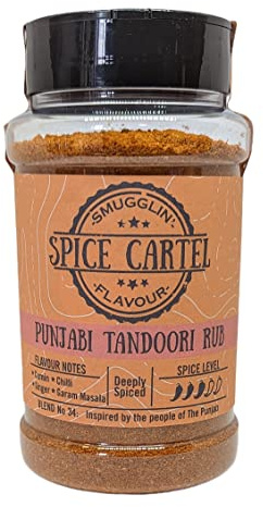 Spice Cartel's Punjabi Tandoori Masala. Herbe artesanal y mezcla de especias inspirada en Goa. Da vida a tu pollo con este delicioso marinado. 240G agitador. Hecho a mano con amor en el Reino Unido.
