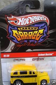 Hot Wheels Larry's Garage School Busted #10 (2010)