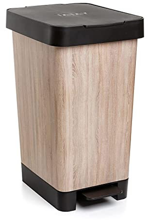 TATAY Kitchen Waste Bin with pedal-operated opening, capacity 25 litres. Ergonomic design, narrow and high, perfect for optimizing space. Made of polypropylene. Measures 26 x 36 x 47 cm