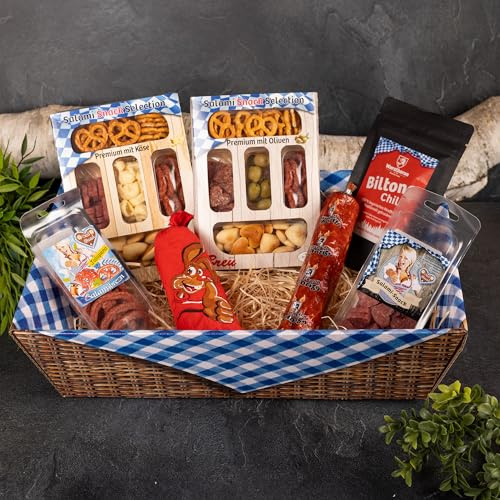 WURSTBARON® Geschenkkorb scharfe Ostern, Ostergeschenkkorb mit Salami und Snacks, Osternest mit ca. 800g