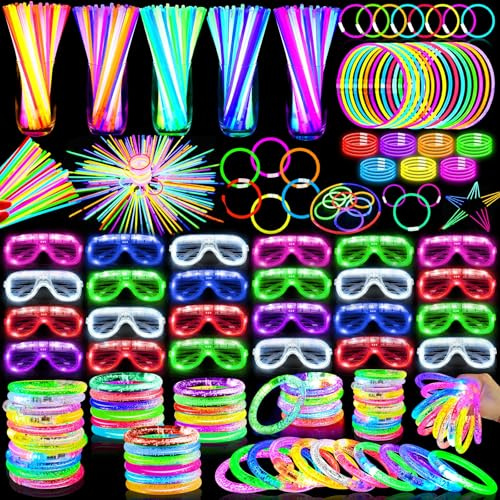 TURNMEON 148 PCS Glow in the Dark Party Supplies Light Up Toys with 24 Led Glasses, 24 Flashing Bracelets and 100 Glow Sticks Bulk Party Favors Birthday Wedding Carnivals Concert Patriotic