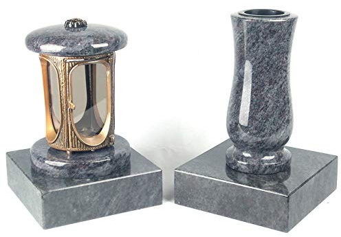designgrab Grablampe aus messingfarbenem Aluminium in Antikoptik und Grabvase und 2 Stück Sockel eckig in Granit Orion