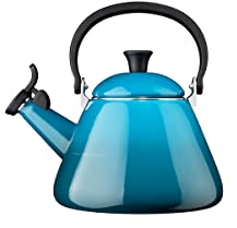 Le Creuset Kone Stove-Top Kettle with Whistle, Suitable for All Hob Types Including Induction, Enamelled Steel, Capacity: 1.6 L, Deep Teal, 40101026420000