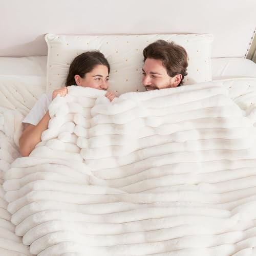 Lanqinglv Kuscheldecke Flauschig Decke Weiß,Dicke Kuscheldecke Groß Plüsch Flanell Decke,Weiche Warme Winter Couchdecke Überwurfdecke Sofadecke Tagesdecke Für Bett Couch,220x240 cm