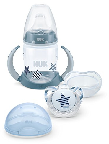 NUK Geschenkset Boy, limitierte Edition, Trinklernflasche und Schnuller in attraktiver Geschenkverpackung, 6-18 Monate, blau