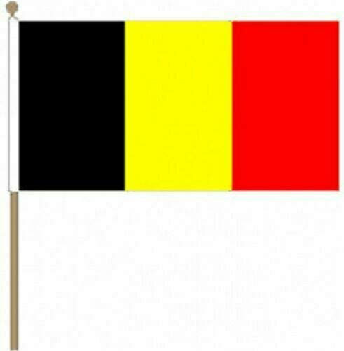 FlagSuperstore© Grand drapeau de la Belgique à agiter avec mât en bois 45,7 x 30,5 cm – Pays
