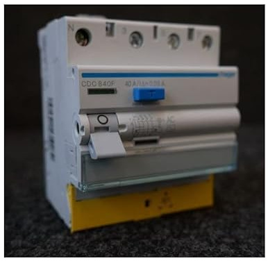 Interrupteur différentiel 40A tétrapolaire type AC - à vis - CDC840F - Hager