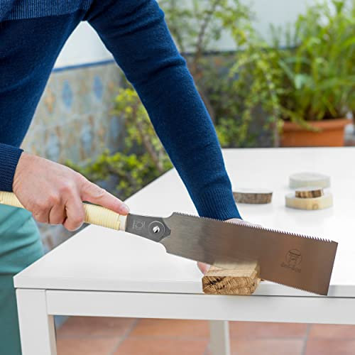 Sega giapponese Sol-éco Ryoba 240 | Sega manuale per legno | Lama flessibile a due denti per taglio trasversale e longitudinale | Carpenteria, cantiere edile | Manico in rattan | Made in Japan