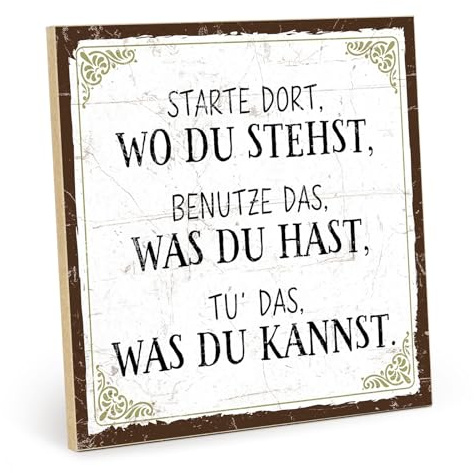TypeStoff Holzschild mit Spruch – ERFOLG DURCH TUN – im Vintage-Look mit Zitat als Geschenk und Dekoration zum Thema Motivation und Lebensmotto - HS-00374