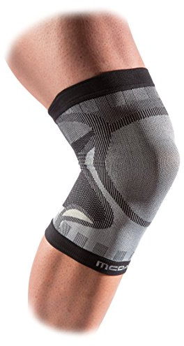 McDavid Men's Freelastics Knee Support Sleeve, Black, Small