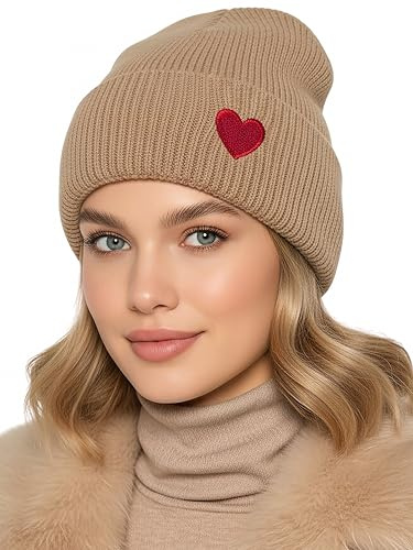 Baesics Wintermütze mit Herz Damen Herren Unisex, weiche kuschelige | Strickmütze Beanie, elastisch und warm, One Size für Herbst und Winter, Alltag und Outdoor, Geschenk Frauen Männer