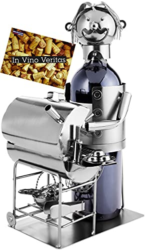 BRUBAKER Weinflaschenhalter Barbecue - Metall Skulptur BBQ Grillmeister | Silber Flaschenhalter - Geschenk zum Grillen Grillparty - Deko Flaschenständer Weingeschenk mit Geschenkkarte
