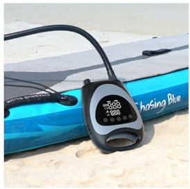 Sportime tragbare Luftkompressor Pumpe | 10.000 mAh Akkupack | 2-Zylinder Technologie | Deflate Funktion & LED Licht | für SUP, Auto Fahrrad Motorrad | Inklusive Aufsätzen