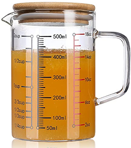 TAMUME Jarra Medidora de Vidrio con Tapa, Escala Múltiple para Uso en Cocina (500ML)